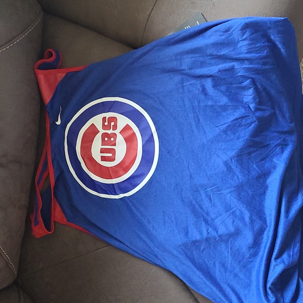 NWT Nike dry fit Cubs tank